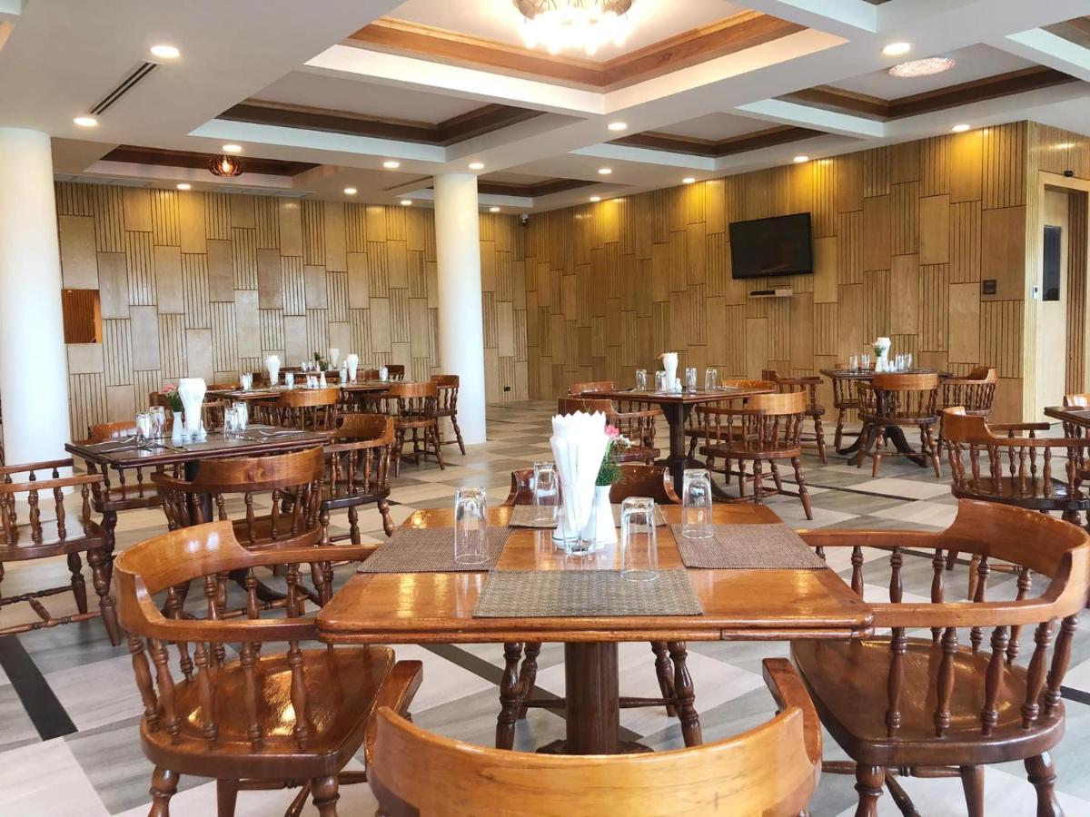 Pinehurst Golf Club And Hotel Pathumthani Kültér fotó