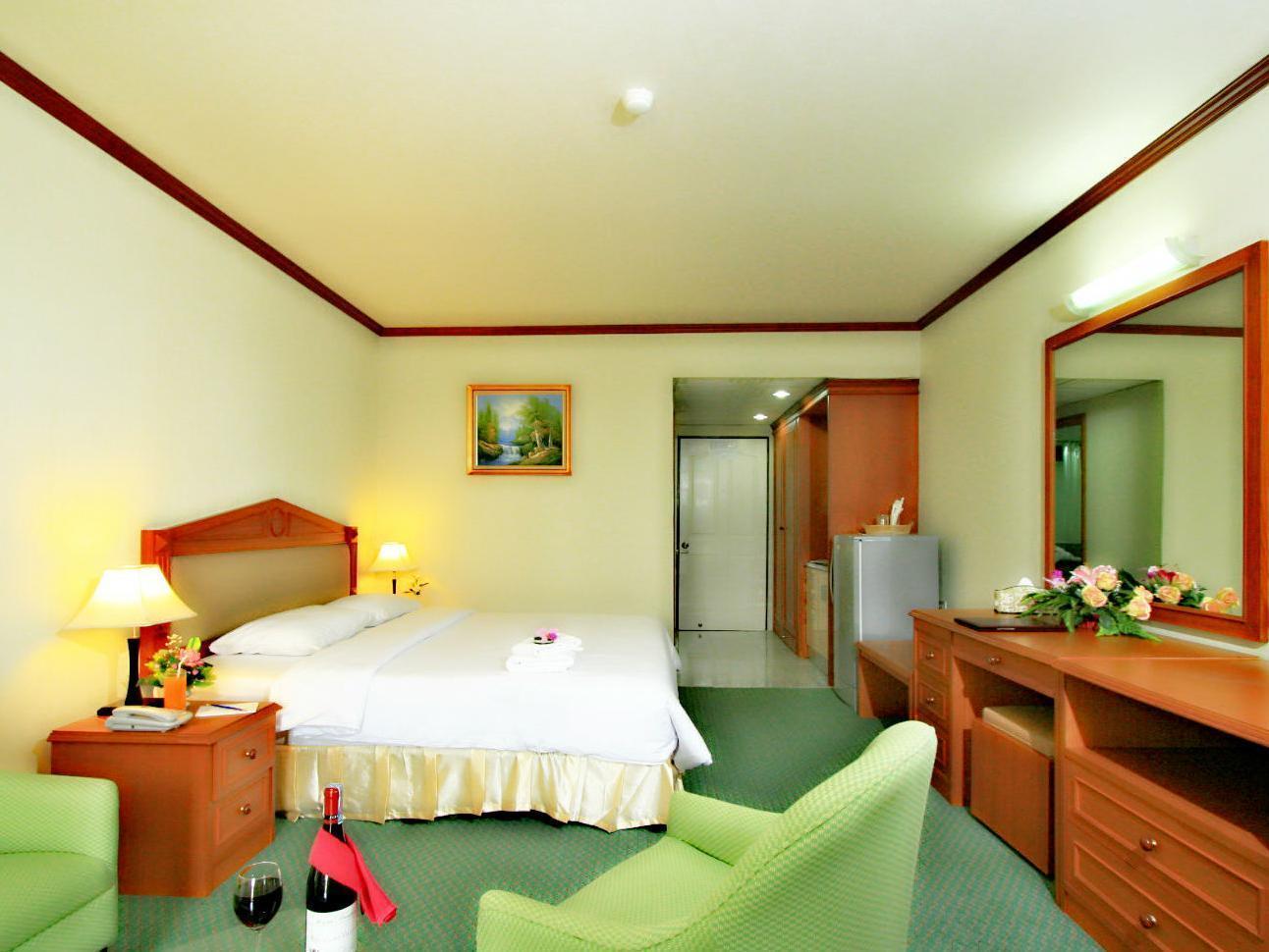 Pinehurst Golf Club And Hotel Pathumthani Kültér fotó